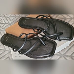 a new day LEON Black Strappy Square-Toe Sandals